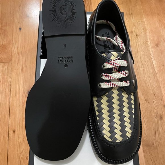 100% Authenic Men's Gucci Black Leather Oxfords - Picture 3 of 4